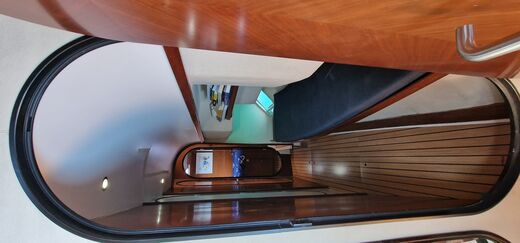 Starboard hull inside